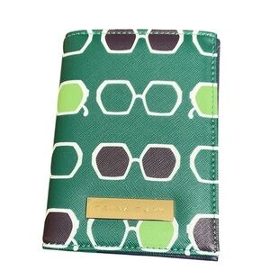 Trina Turk Hexagon Pattern Wallet in Green and Black Passport Holder NWOT